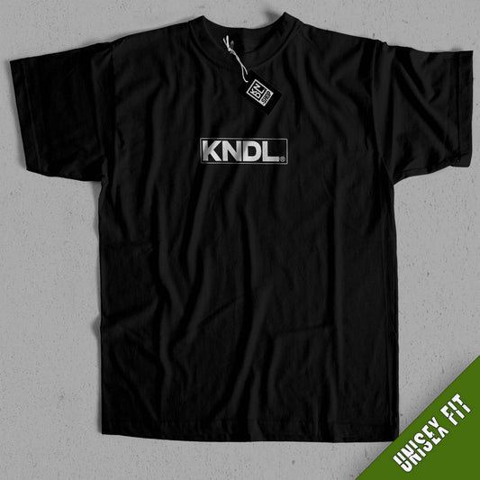 a black t - shirt with the words kindl printed on it